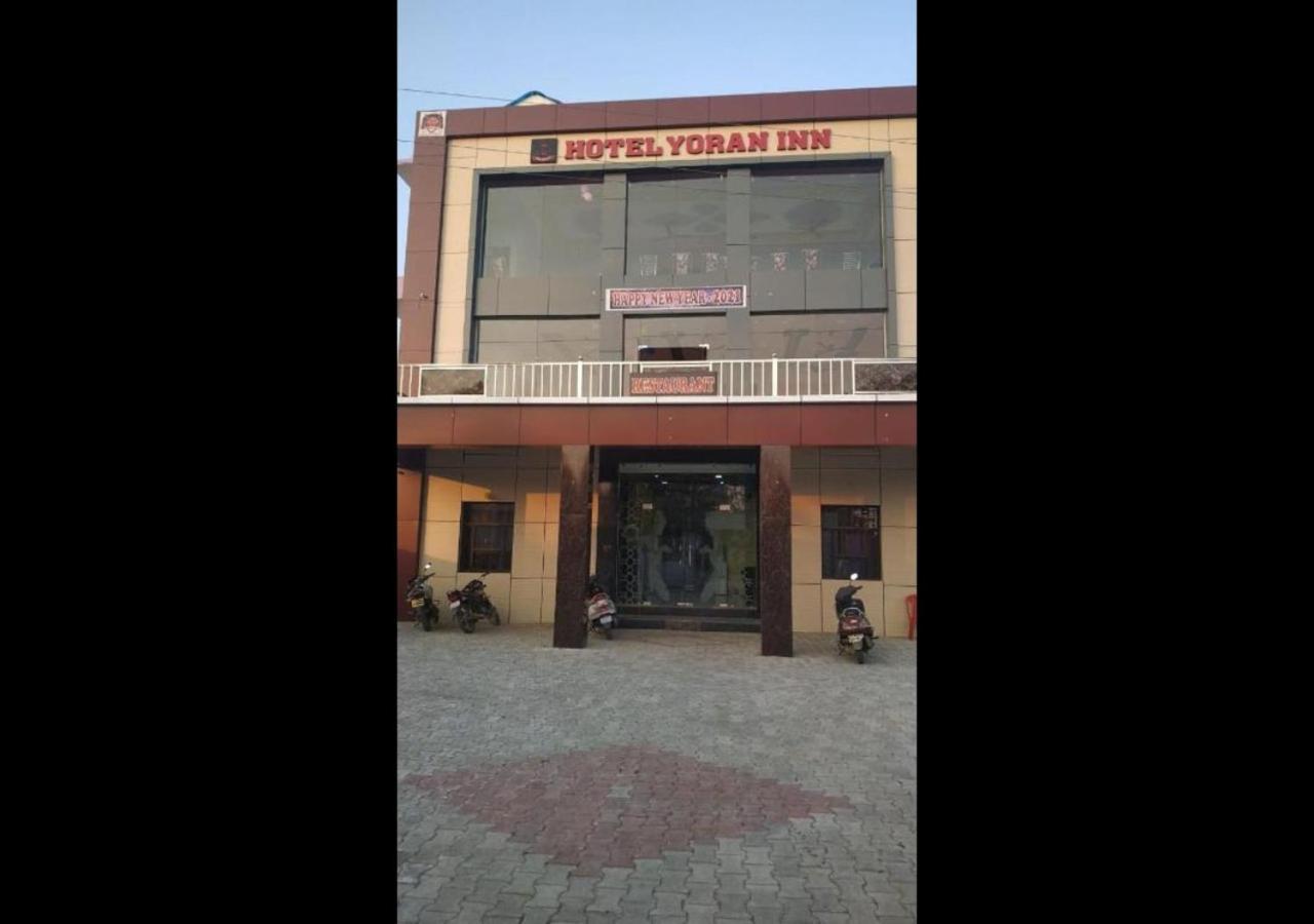 Hotel Yoran Inn & Restaurant By Wb Inn Sadabad Extérieur photo